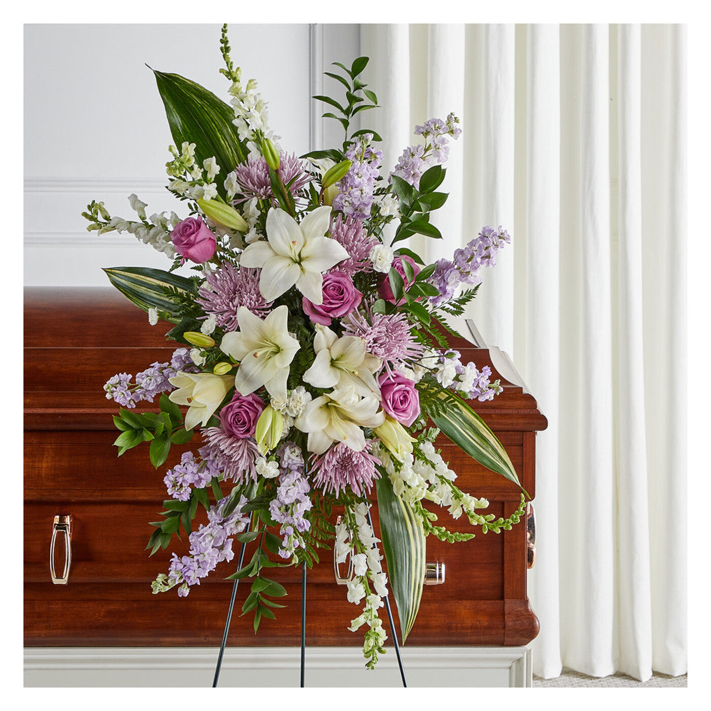 Grateful Hearts Standing Spray